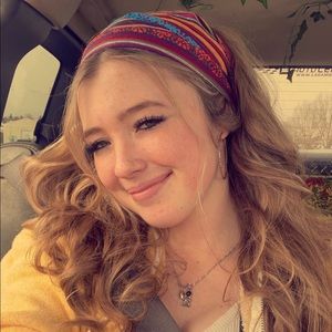 Meet your Posher, Autum